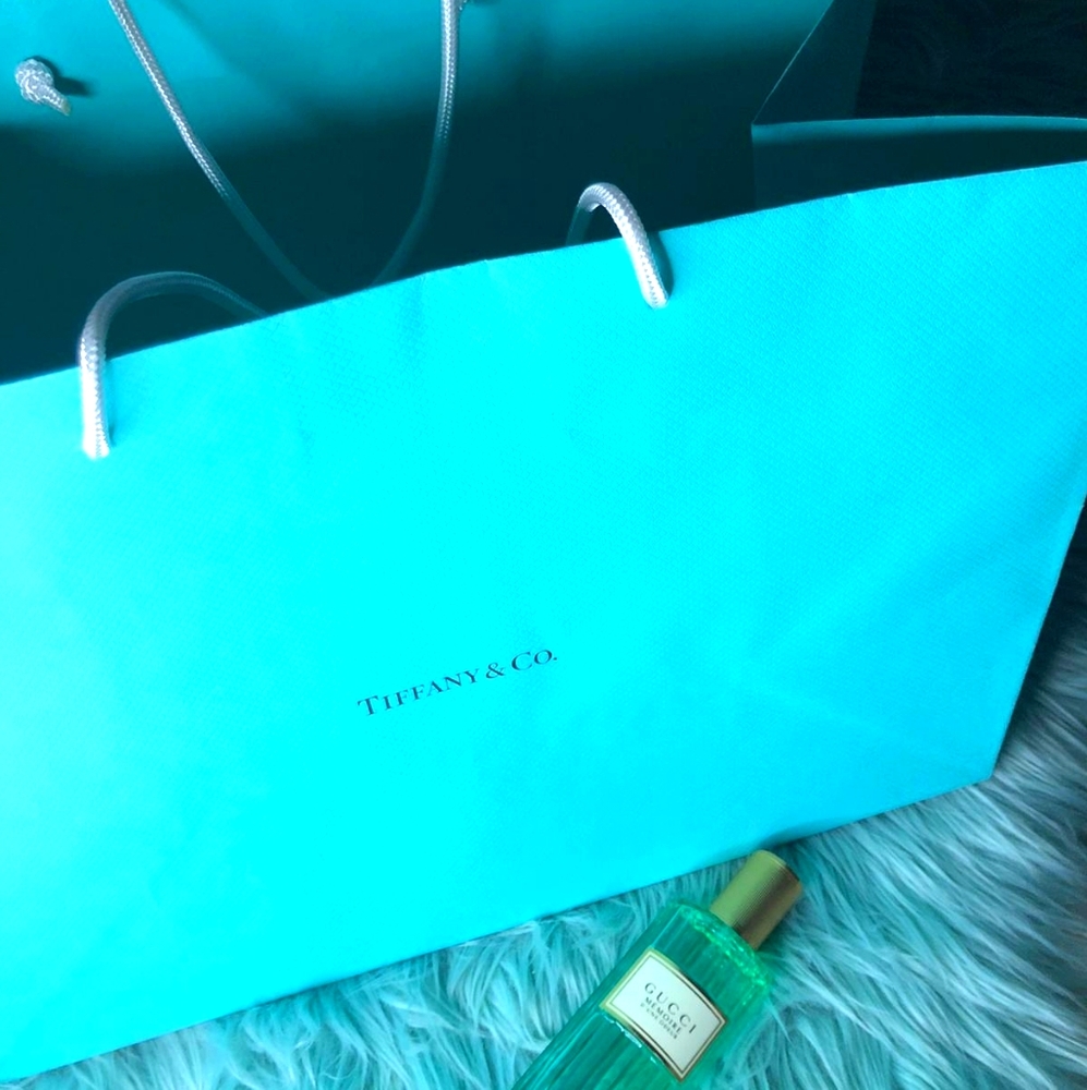 Black Friday Tiffany Authentic big paperbag